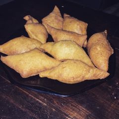 A picture of Mandazi.
