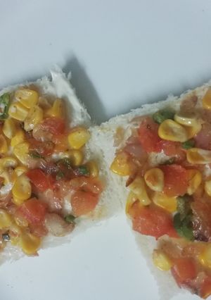 A picture of Corn Bread open sandwich.