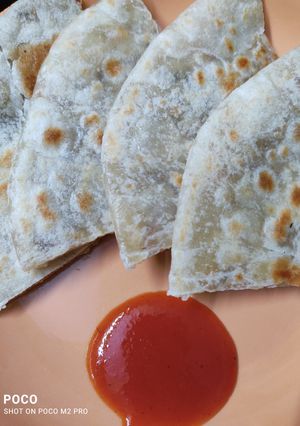   চীজ পরোটা (cheese paratha recipe in Bengali) রেসিপির প্রধান ছবি