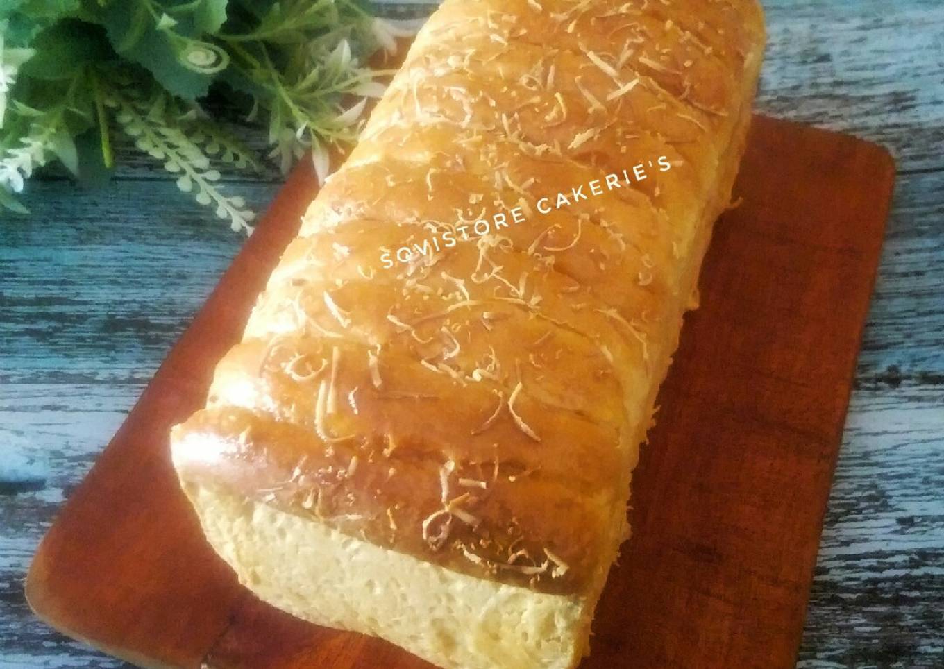 Roti Sisir Keju
