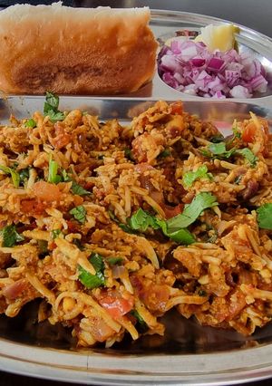 A picture of Boiled egg bhurji.