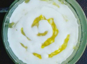 Hình của món Chè bắp cốt dừa.