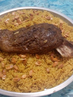 صورة لوصفة فخدة مشوية مع ارز مبهر (زرب)
