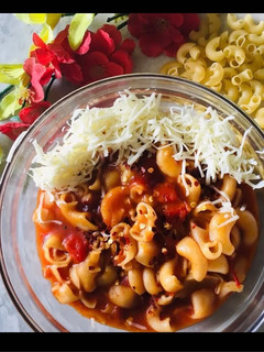 A picture of Red sauce macaroni.