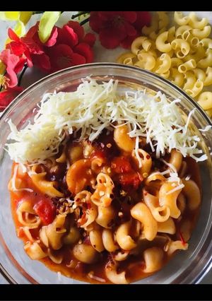 A picture of Red sauce macaroni.