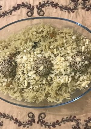 A picture of Gur kay chaawal (Gur Rice).