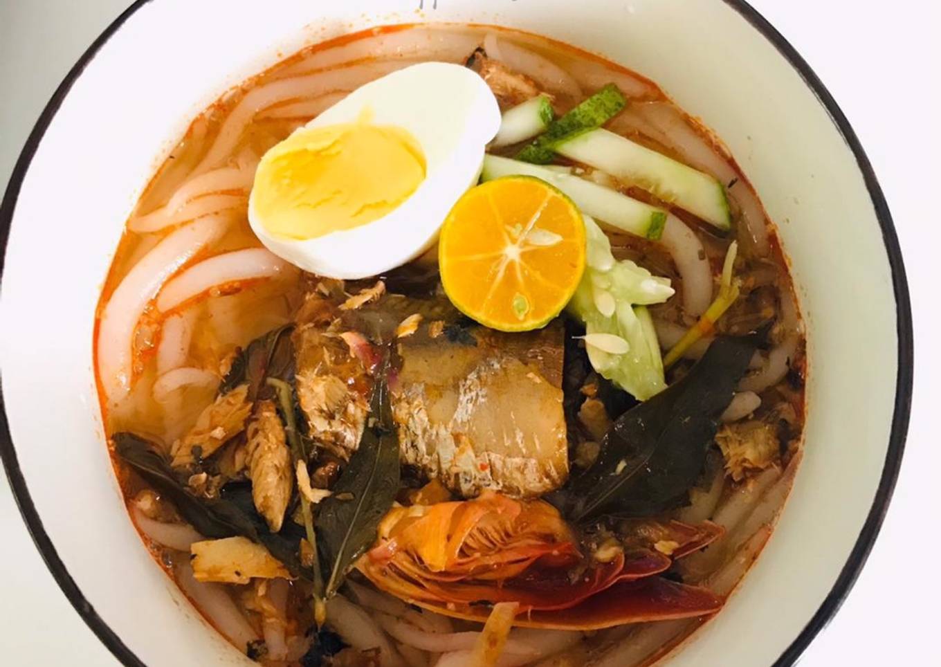 EASY LAKS HANYA GUNAKAN MINYAK SARDIN!