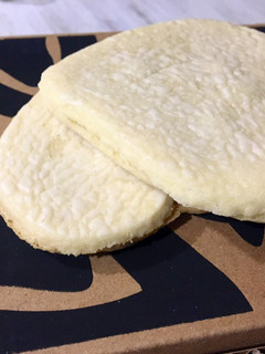 Una foto de Galletas de mantequilla tipo alfajor