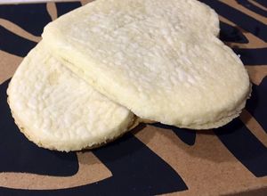 Una foto de Galletas de mantequilla tipo alfajor