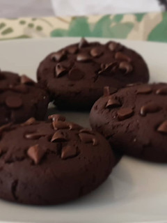 Una foto de Galletas de chocolate y yogurt
