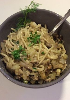 Une photo de Fenouil sauté aux épices Thai et Noddles