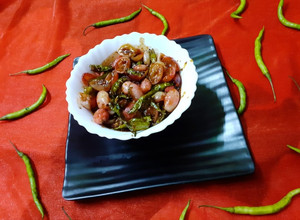 A picture of Karonde Ka Khatta Meetha Achar.