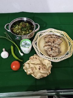 ઊંધિયું (Undhiyu Recipe In Gujarati) રેસીપી મુખ્ય ફોટો