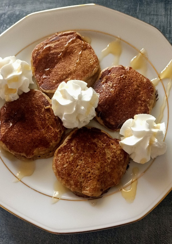 Una foto de Tortitas de avena y plátano