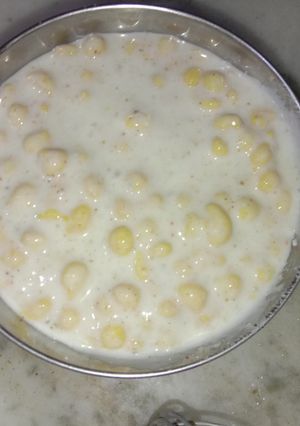 A picture of Boondi Raita.