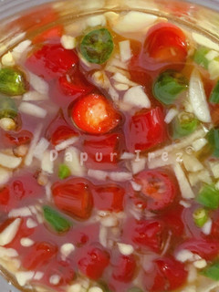 Foto resep Thai Spicy lime dipping sauce / Saus asam pedas manis Thailand