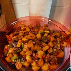 รูปของ Sambal goreng kentang ati ayam