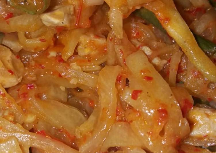 12. Lasiam tumis pedas