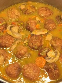 Una foto de Albóndigas a la jardinera