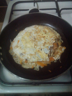 A picture of Okonomiyaki - Hiroshima style.