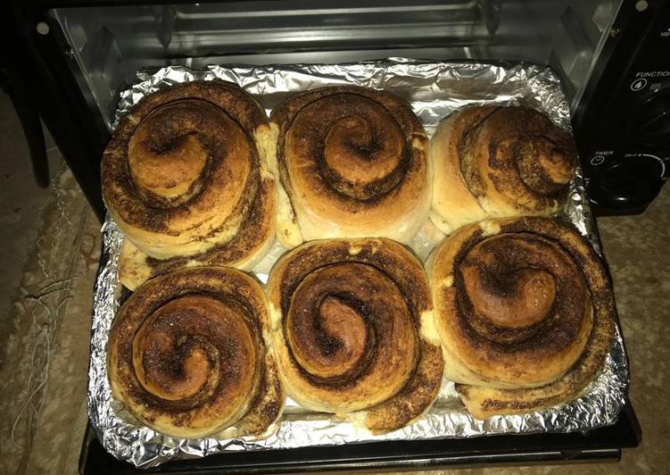 Simple Way to Make Homemade Cinnamon rolls