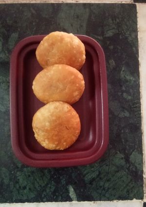 A picture of Masala Kachori.