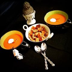 A picture of Carrot Tomato soup.