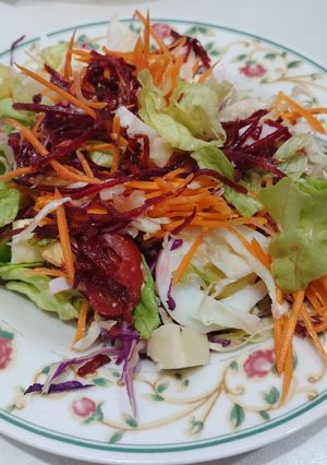 Una foto de Ideas de Ensalada colorida 👌🏻