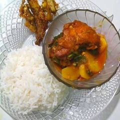 Fish Potato Curry and Rice with Fried Prawns A picture of Fish Potato Curry and Rice with Fried Prawns.