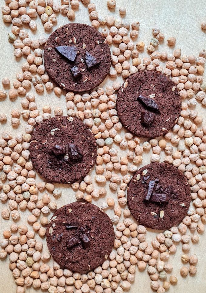 Una foto de Cookie-garbanzos veganas, proteicas y saludables, sin azúcar, sin edulcorante, sin harina 🍪