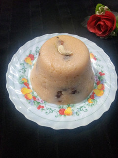 பால் கேசரி (Paal kesari recipe in tamil) செய்முறை முக்கிய புகைப்படம்