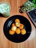 Potato Mozza Bomb