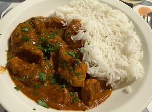 Una foto de Pollo Tikka Masala 🍗🇮🇳