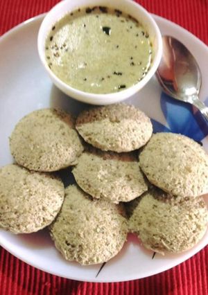 A picture of Diet Idli (Zero oil Rice Idli).