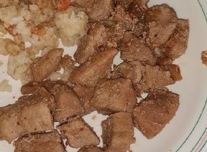 Una foto de Pork adobo