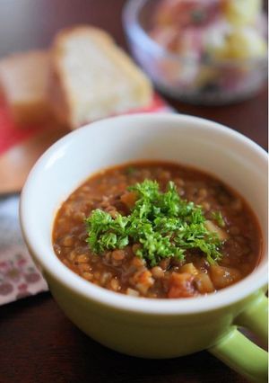 A picture of Swedish Lentil Soup.