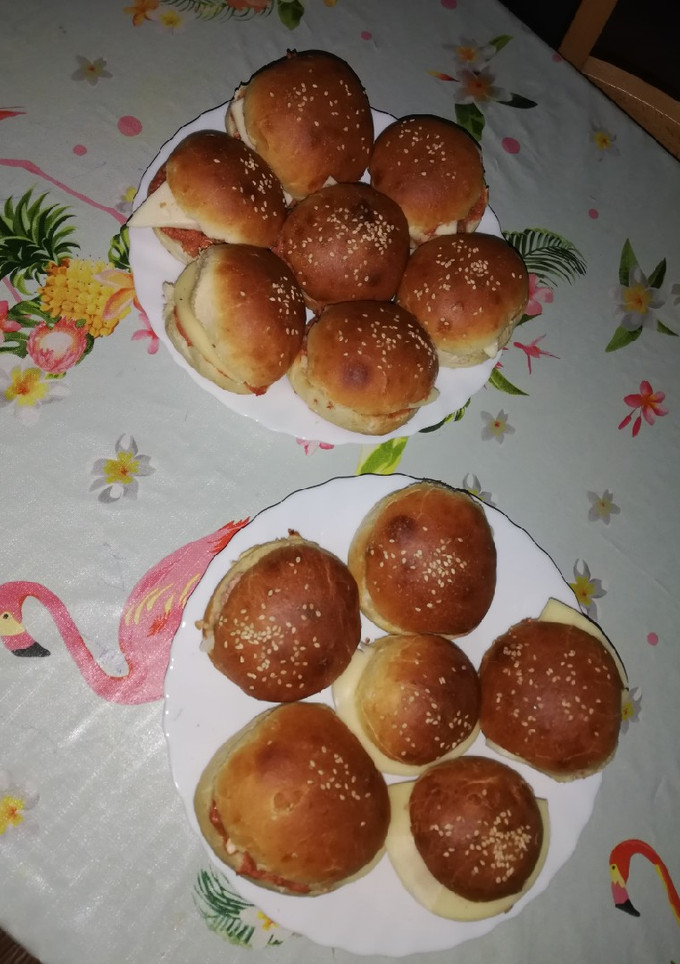 Una foto de Panecillos de leche