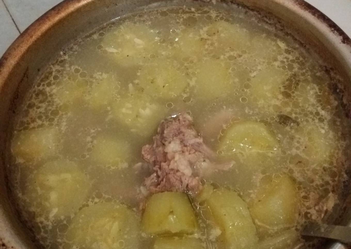 Cucumber Bone Soup (Sup Tulang - Non Halal)