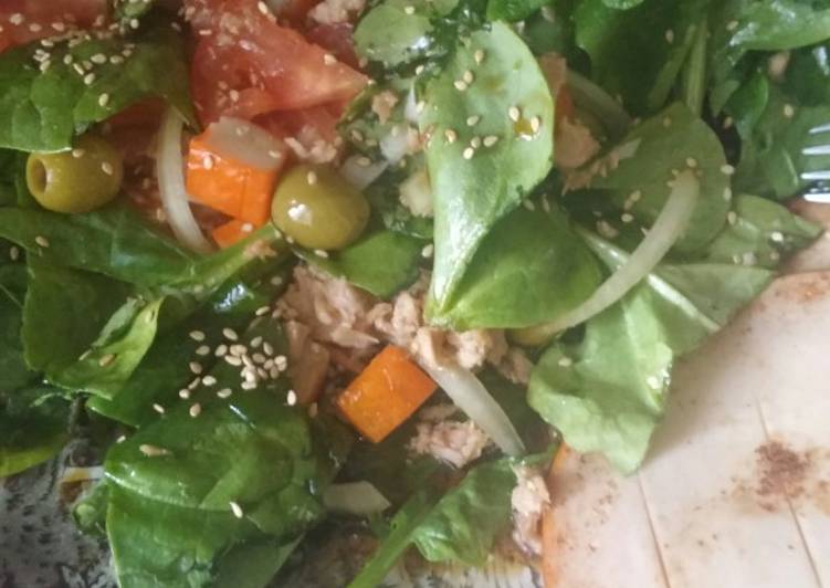 Ensalada De Espinacas Con Salsa De Soja Miel Receta De Grumete Cookpad