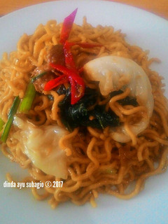 Foto resep Bakmie goreng setan a.k.a pedas resep super sederhana