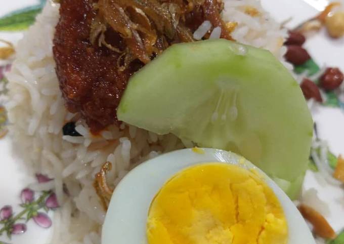 Nasi Lemak Warisan Bonda