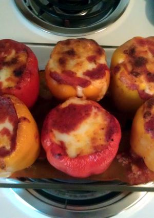A picture of Nicole's Stuffed Peppers.