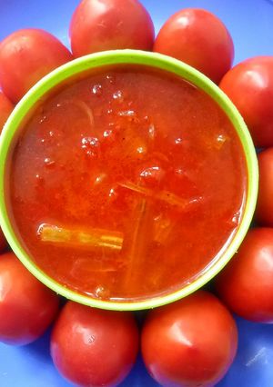 A picture of Drumstick soup.