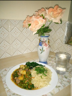 A picture of Spaghetti 🍝 with Beef vegetable stew and Steamed Spinach.
