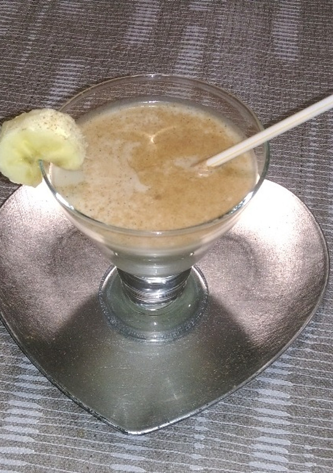 Una foto de Batido caribeño de coco plátano y canela (sin azúcar)