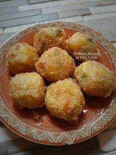 Foto resep Perkedel Kentang Isi Telur Puyuh