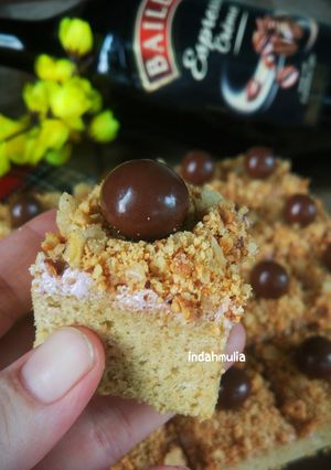 Foto resep Bailey's cake with cashew nougat