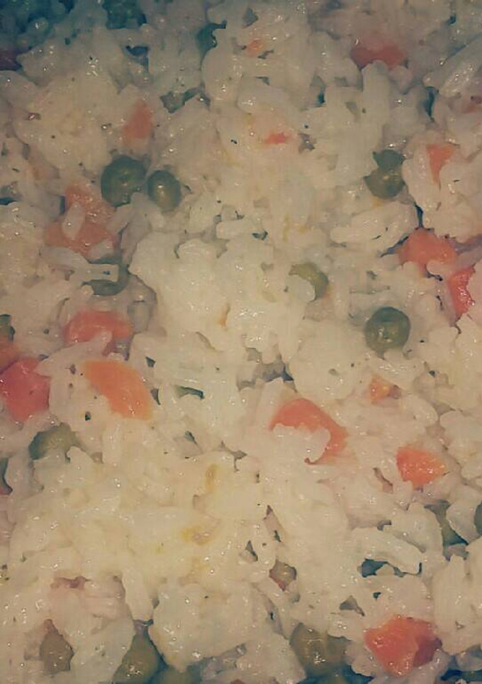 Una foto de HU3RAz♡ Arroz a la Mantequilla