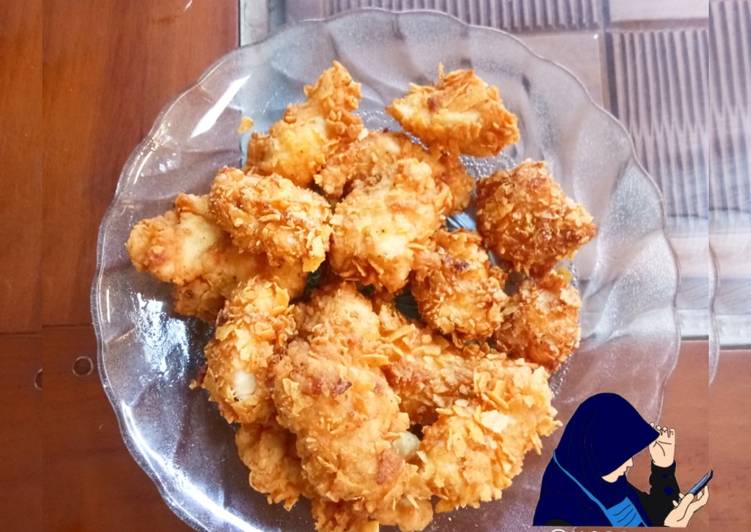 Cara Gampang Menyiapkan Ayam Crispy Happy Tos, Bisa Manjain Lidah