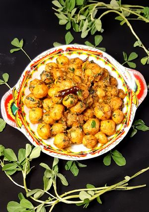 মেথি আলুর দম রেসিপির প্রধান ছবি